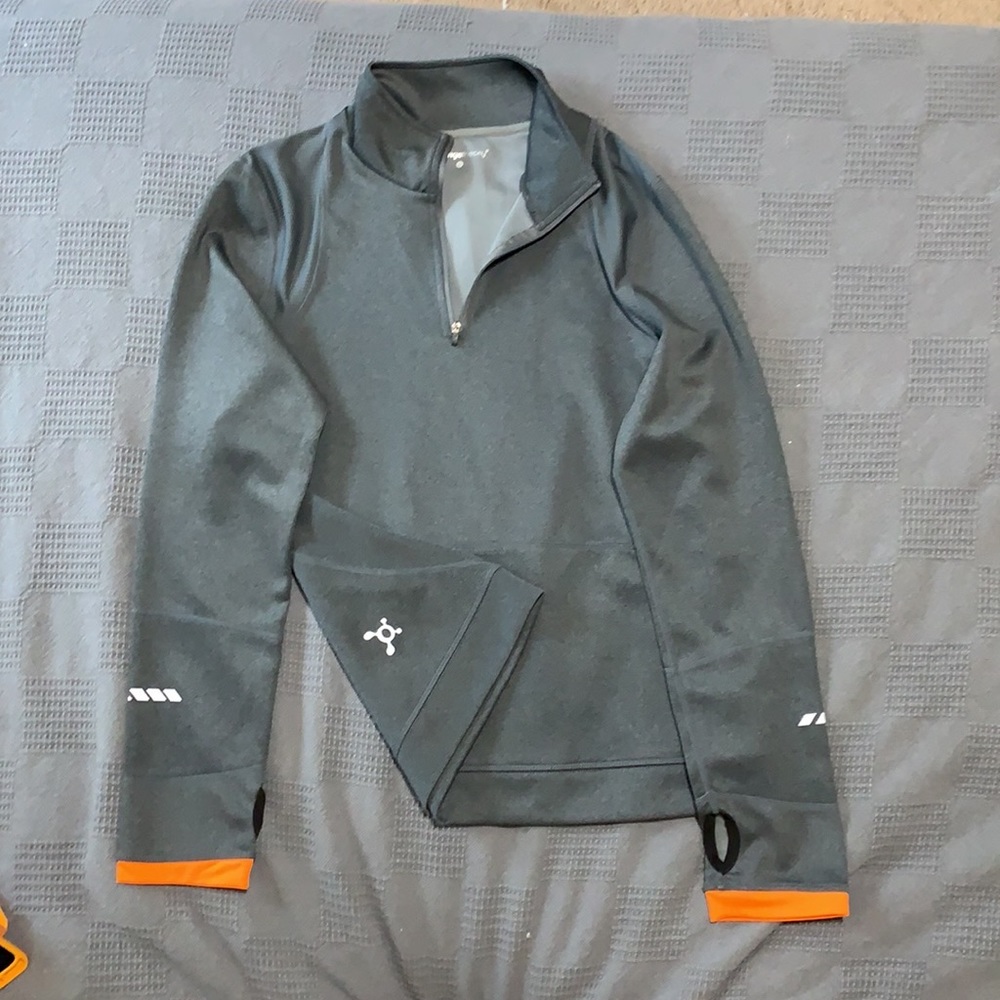 Orangetheory 1/4-zip Women’s Size L